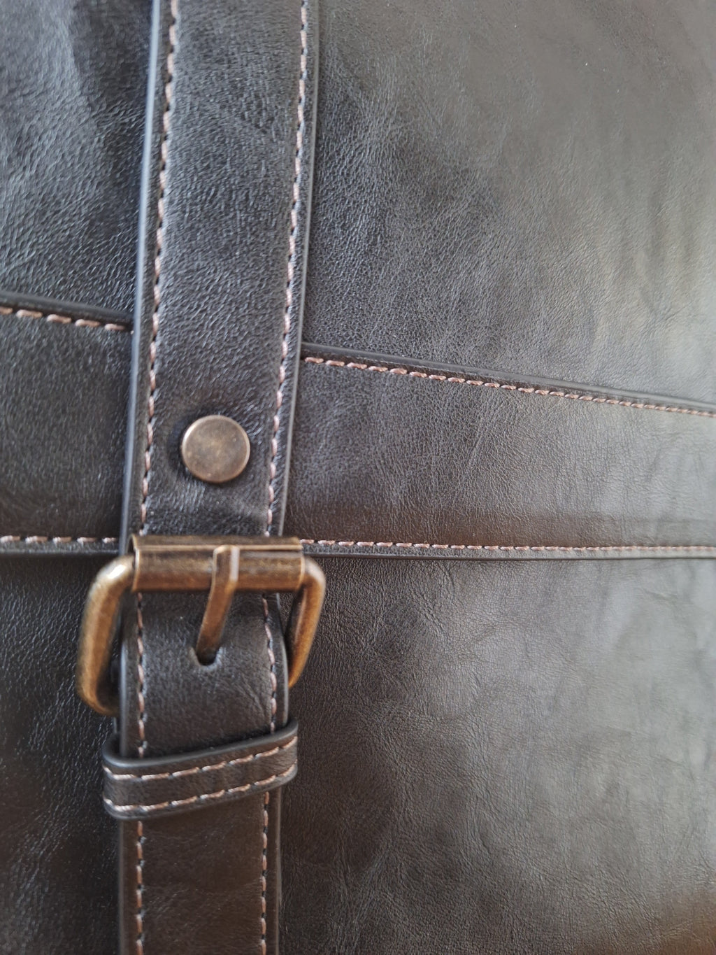 Mill The Sky: Folio-EXEC. Faux Leather Unisex Executive Office Study Laptop Bag in BLACK My Store